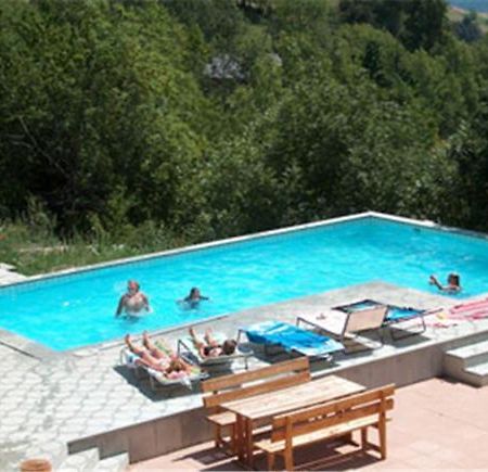 Residence Selika Leuk Exterior photo